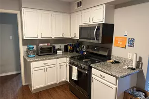 429 Ten Mile Dr, DeSoto, TX 75115 - Photo 4