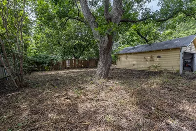 3528 Kellis Street, Fort Worth, TX 76119 - Photo 26