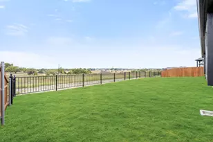 2415 Cornwall Ln, Forney, TX 75126 - Photo 38