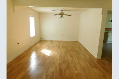 105 NW 7th Street, Hubbard, TX 76648 - Photo 16