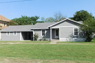 105 NW 7th St, Hubbard, TX 76648 - Photo 2
