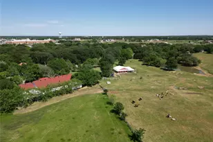 1718 E Jeter Rd, Bartonville, TX 76226 - Photo 32