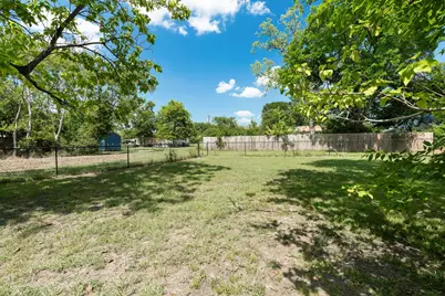 109 N James Street, Quinlan, TX 75474 - Photo 30
