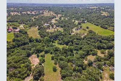 166 S Bronco Court, Springtown, TX 76082 - Photo 28