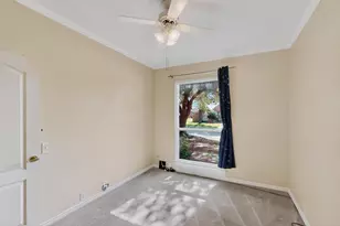 2221 Everglade Ct, Carrollton, TX 75006 - Photo 12