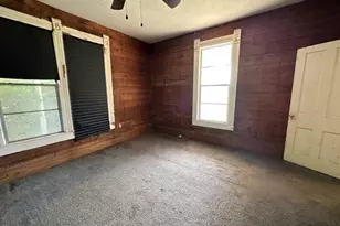 202 Mill St, Valley View, TX 76272 - Photo 14