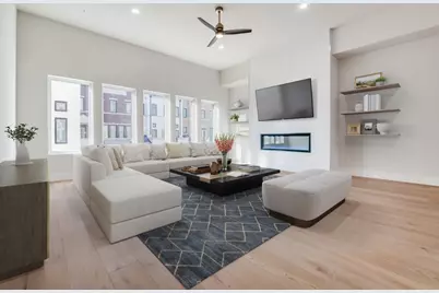 250 E Dallas Street #124, Grapevine, TX 76051 - Photo 6