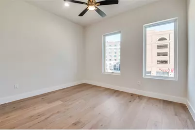 250 E Dallas Street #124, Grapevine, TX 76051 - Photo 18