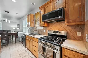 510 Poplar Vista Ln, Arlington, TX 76002 - Photo 16