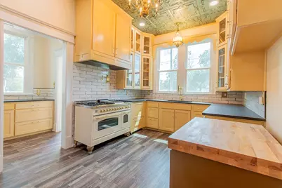 2420 Colcord Avenue, Waco, TX 76707 - Photo 18