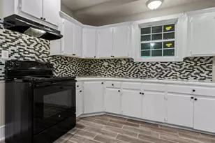 805 W Green St, Palestine, TX 75801 - Photo 10