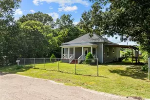 805 W Green St, Palestine, TX 75801 - Photo 22