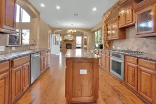 7227 Tolosa, Grand Prairie, TX 75054 - Photo 8