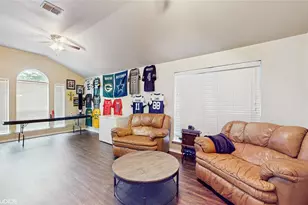 628 Bent Oak Dr, Fort Worth, TX 76131 - Photo 12