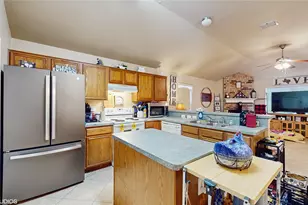 628 Bent Oak Dr, Fort Worth, TX 76131 - Photo 10