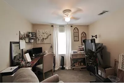 911 E Lovers Lane, Arlington, TX 76010 - Photo 10