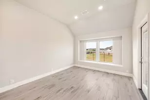 305 Aurora Hills Trl, Burleson, TX 76028 - Photo 20