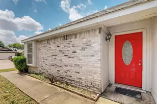 4457 Flamingo Ct, Mesquite, TX 75150 - Photo 2