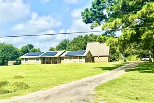 710 S Main St, Tehuacana, TX 76686 - Photo 34