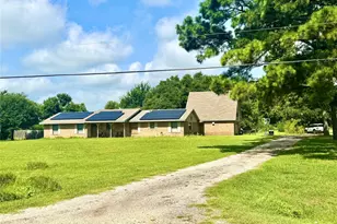 710 S Main St, Tehuacana, TX 76686 - Photo 2