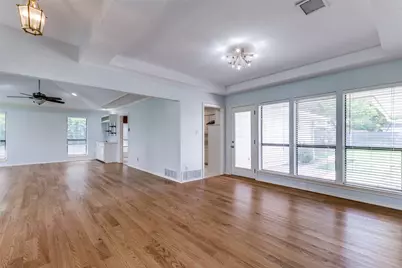 4223 Lawngate Drive, Dallas, TX 75287 - Photo 8