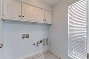 4223 Lawngate Dr, Dallas, TX 75287 - Photo 14