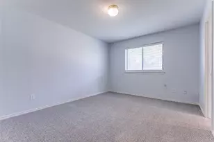 4223 Lawngate Dr, Dallas, TX 75287 - Photo 16