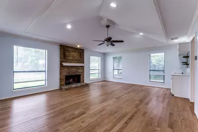 4223 Lawngate Drive, Dallas, TX 75287 - Photo 4