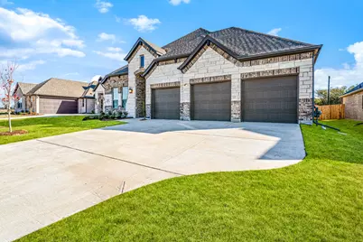 525 Cristo Range, Greenville, TX 75402 - Photo 2