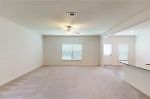 532 Aqueduct Dr, Seagoville, TX 75159 - Photo 2