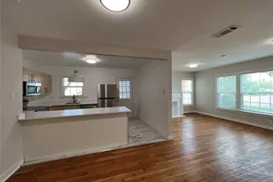 3139 W 4th St, Fort Worth, TX 76107 - Photo 10