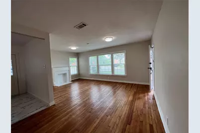 3139 W 4th Street, Fort Worth, TX 76107 - Photo 4