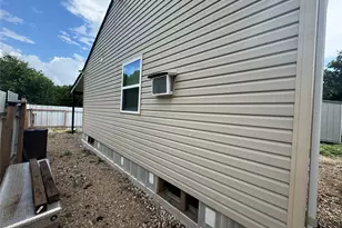 410 N Douglas St, Mart, TX 76664 - Photo 18