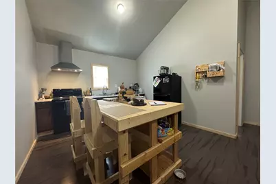 410 N Douglas Street, Mart, TX 76664 - Photo 4