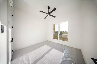 1038 Deer Island Court, Azle, TX 76020 - Photo 18