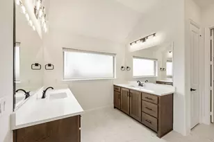 1229 Dove Hvn Dr, Justin, TX 76247 - Photo 22