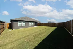 2100 Briarbrook Dr, Denton, TX 76207 - Photo 2