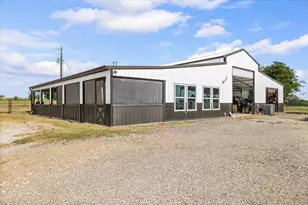 139 Co Rd 2156, Gainesville, TX 76240 - Photo 4