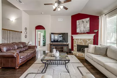 1032 Tara Drive, Burleson, TX 76028 - Photo 6