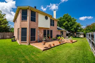 504 Cherry Tree Ct, Saginaw, TX 76179 - Photo 4