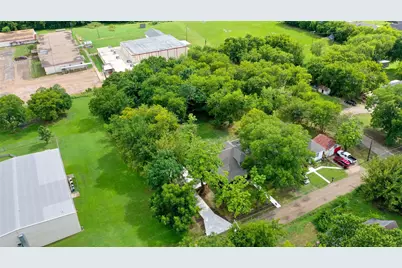 200 Olive Street, Lone Oak, TX 75453 - Photo 8