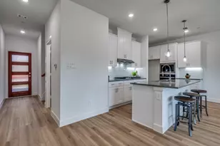 5613 Woodlands Dr, The Colony, TX 75056 - Photo 4