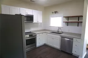 424 W Tennessee St, Sherman, TX 75090 - Photo 10