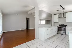 1018 Vegas Dr, Garland, TX 75042 - Photo 8