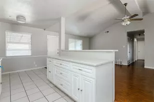 1018 Vegas Dr, Garland, TX 75042 - Photo 10