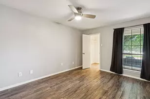 2505 Wedglea Dr, Dallas, TX 75211 - Photo 14