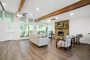 308 Half Moon Way, Runaway Bay, TX 76426 - Photo 8