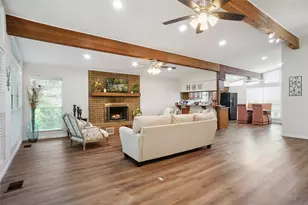 308 Half Moon Way, Runaway Bay, TX 76426 - Photo 10