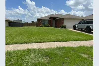 105 Shady Creek Lane, Terrell, TX 75160 - Photo 1