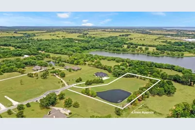 334 Golf Walk Circle, Denison, TX 75020 - Photo 2